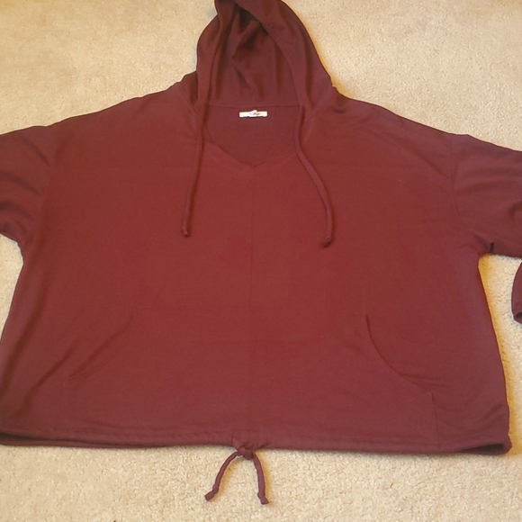 Maurices burgundy sweatshirt hoodie size XL - Picture 6 of 8